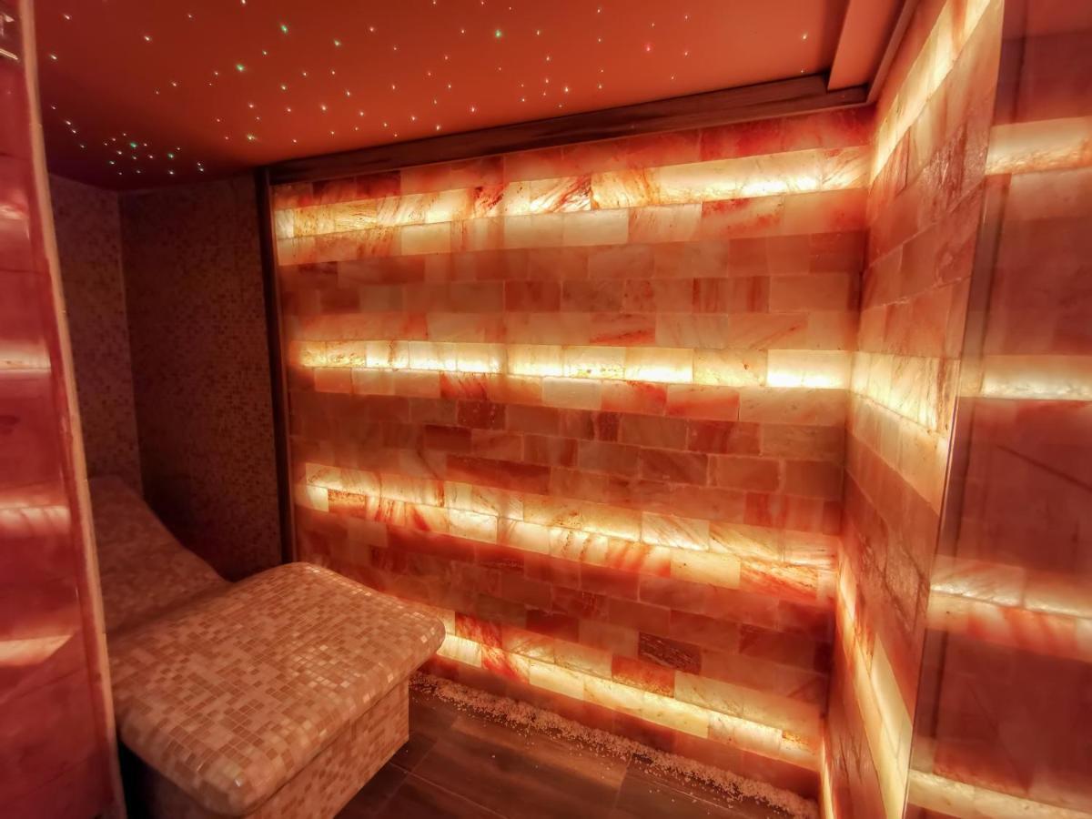 Spa Apartman Red Passion Apartment Beograd Ngoại thất bức ảnh