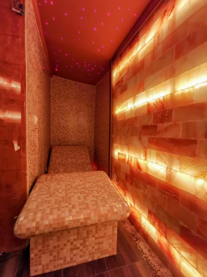 Spa Apartman Red Passion Apartment Beograd Ngoại thất bức ảnh
